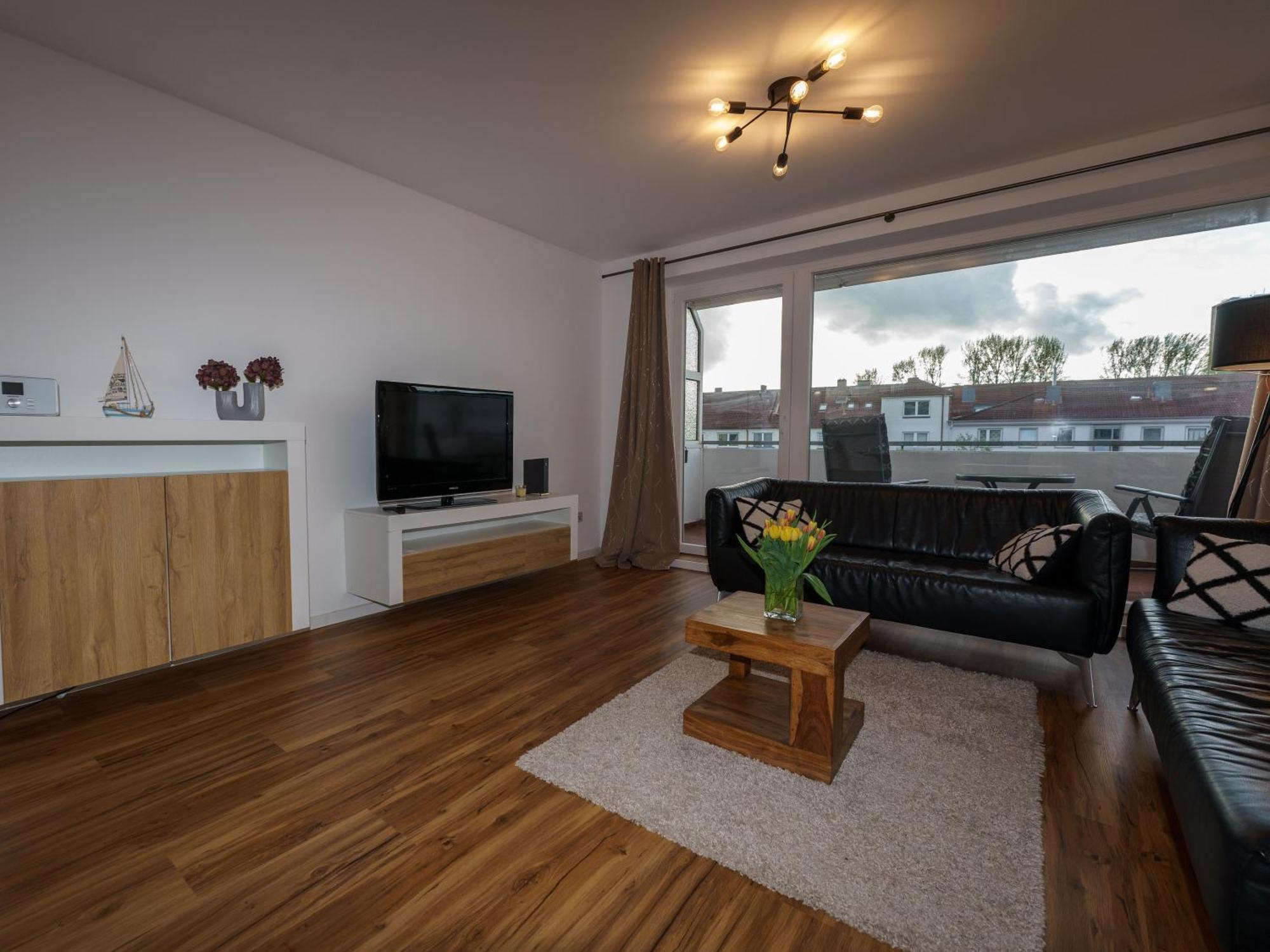 200 Apartment Mit Carport, Aufzug Und Balkon ヴィルヘルムスハーフェン エクステリア 写真